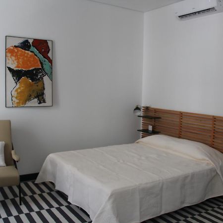 ליסבון Dobairro Suites At Bairro Alto מראה חיצוני תמונה