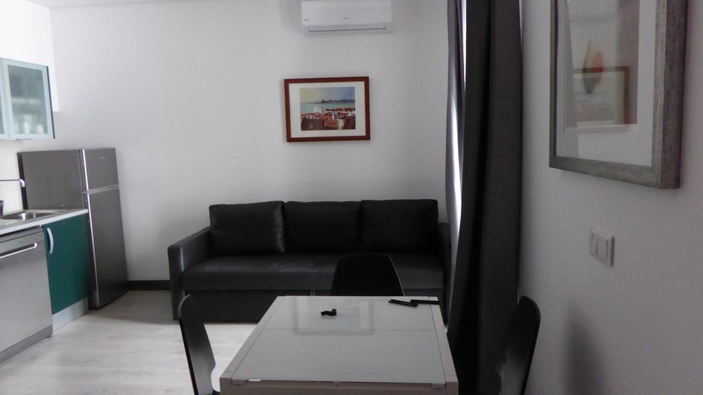 ליסבון Dobairro Suites At Bairro Alto מראה חיצוני תמונה